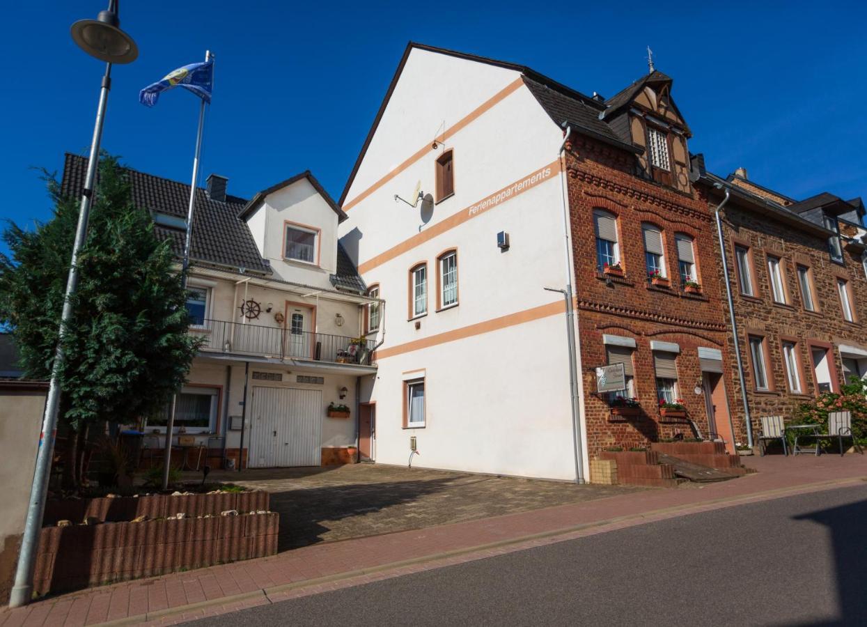 Gästehaus Steuer Kröv Exterior foto
